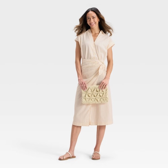 NWT Universal Thread Short-Sleeve Wrap Waist Midi Dress - Picture 3 of 3